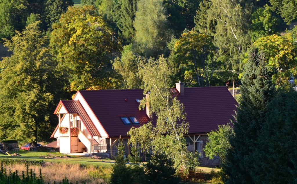 Apartamento U tátovy lípy Jívka Exterior foto