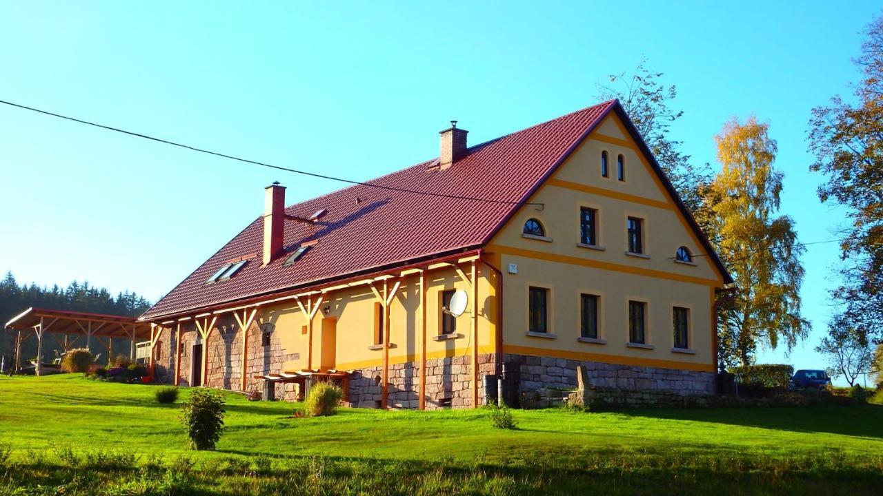 Apartamento U tátovy lípy Jívka Exterior foto